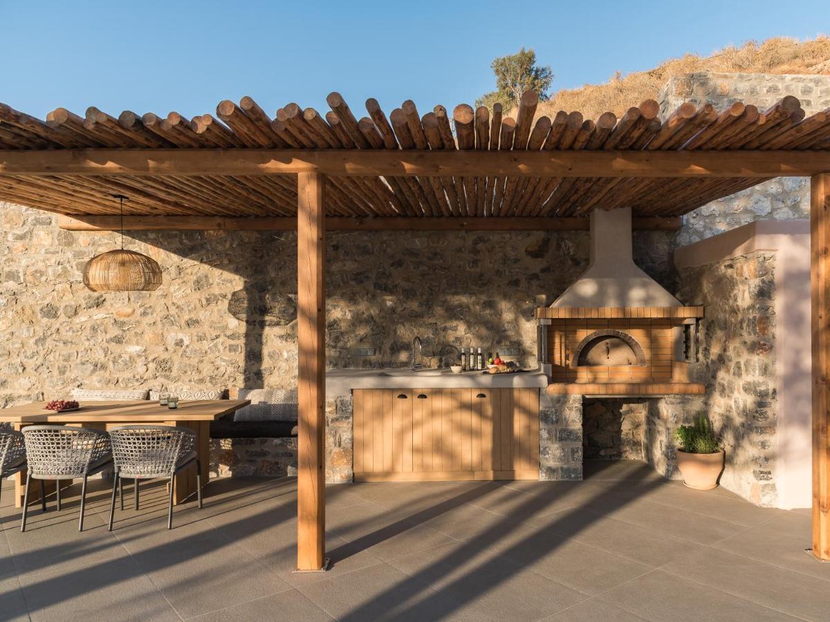 Isla Beach House, A Timeless Retreat, By Thinkvilla Damnoni Exteriér fotografie