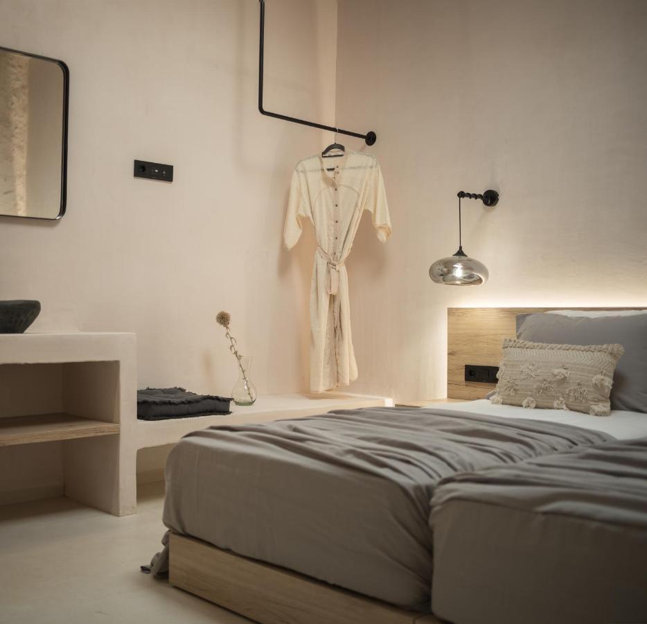 Isla Beach House, A Timeless Retreat, By Thinkvilla Damnoni Exteriér fotografie