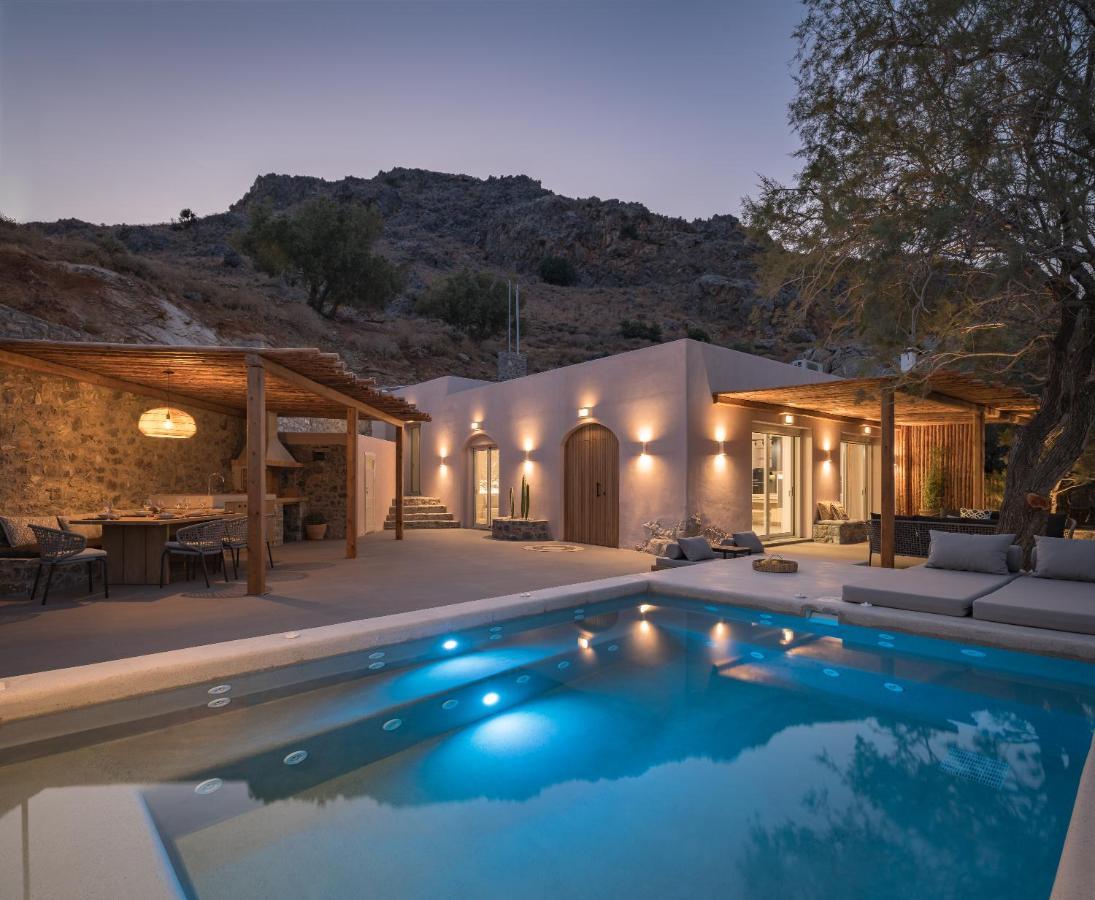 Isla Beach House, A Timeless Retreat, By Thinkvilla Damnoni Exteriér fotografie