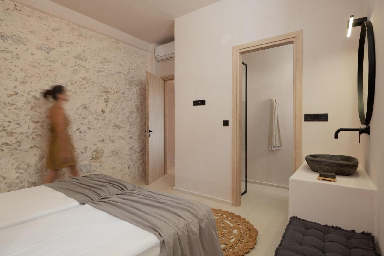 Isla Beach House, A Timeless Retreat, By Thinkvilla Damnoni Exteriér fotografie